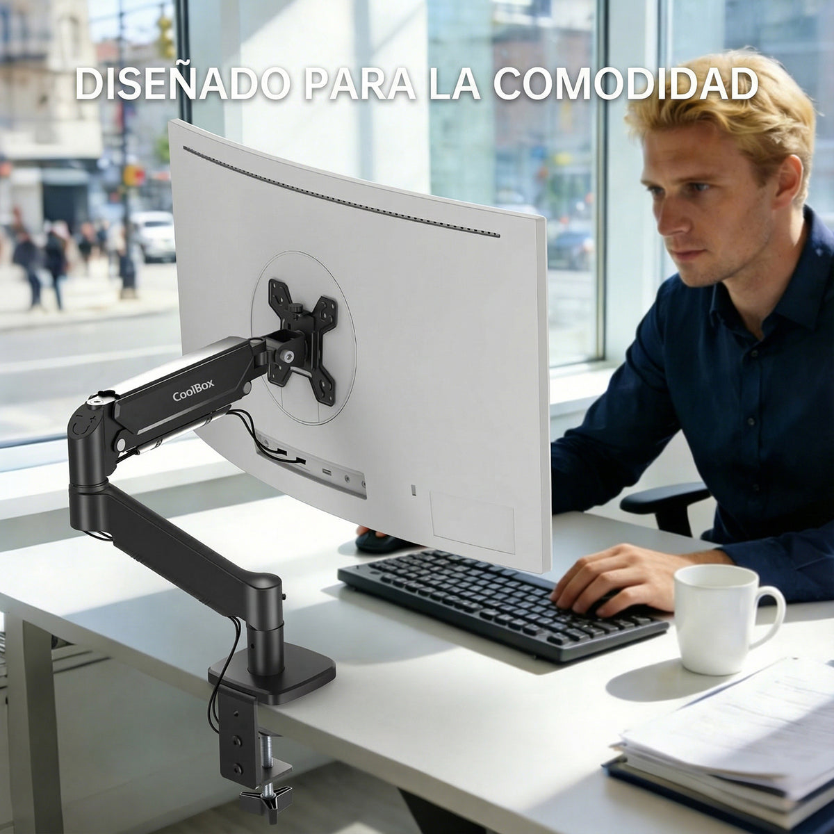 Soporte de brazo para un monitor M02